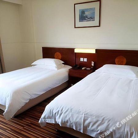 Jinjiang Inn Shanghai North Bund Yangpu Bridge Branch Eksteriør billede