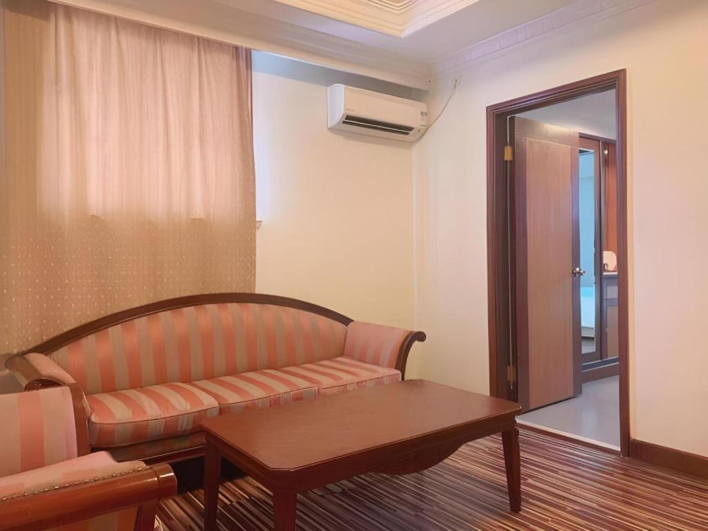Jinjiang Inn Shanghai North Bund Yangpu Bridge Branch Eksteriør billede